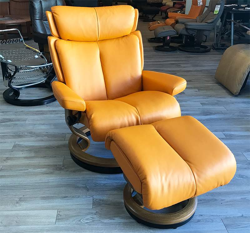 Stressless Magic Paloma Clementine Leather Recliner Chair and Ottoman