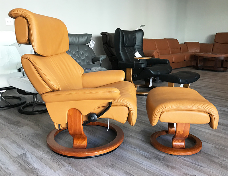 Large Dream Spirit Stressless Leather Recliner Chair by Ekornes