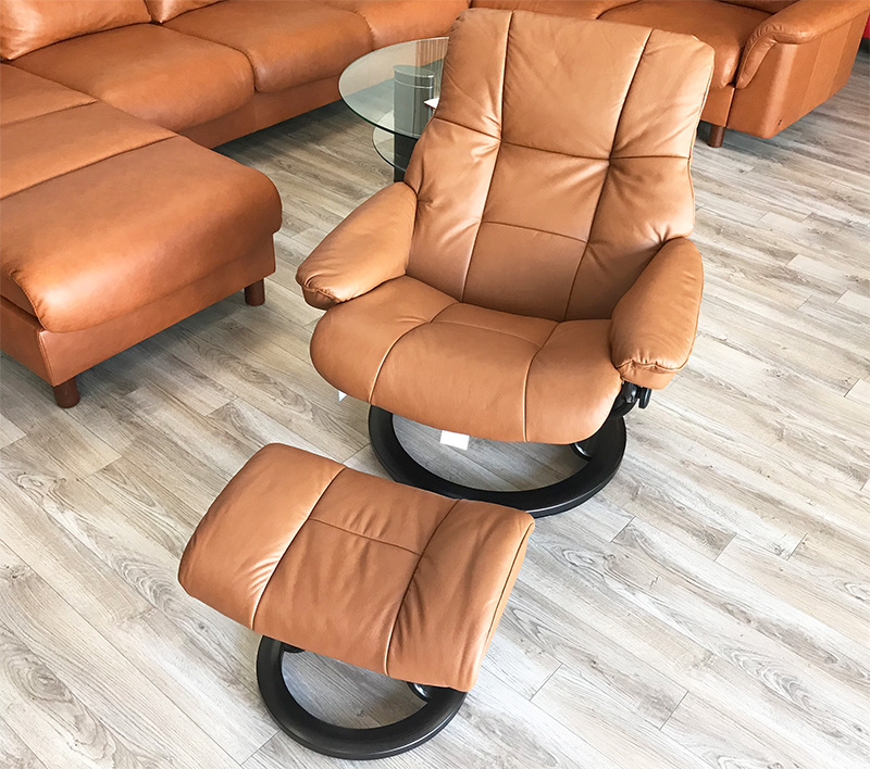 Stressless Mayfair Paloma Copper Leather Recliner Chair and Ottoman by Ekornes