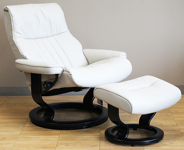 Stressless Crown Cori Vanilla White Leather Recliner Chair