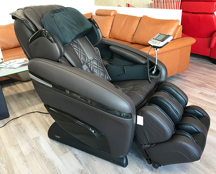 Brown Osaki OS-7200H Pinnacle Executive Zero Gravity Massage Chair Recliner